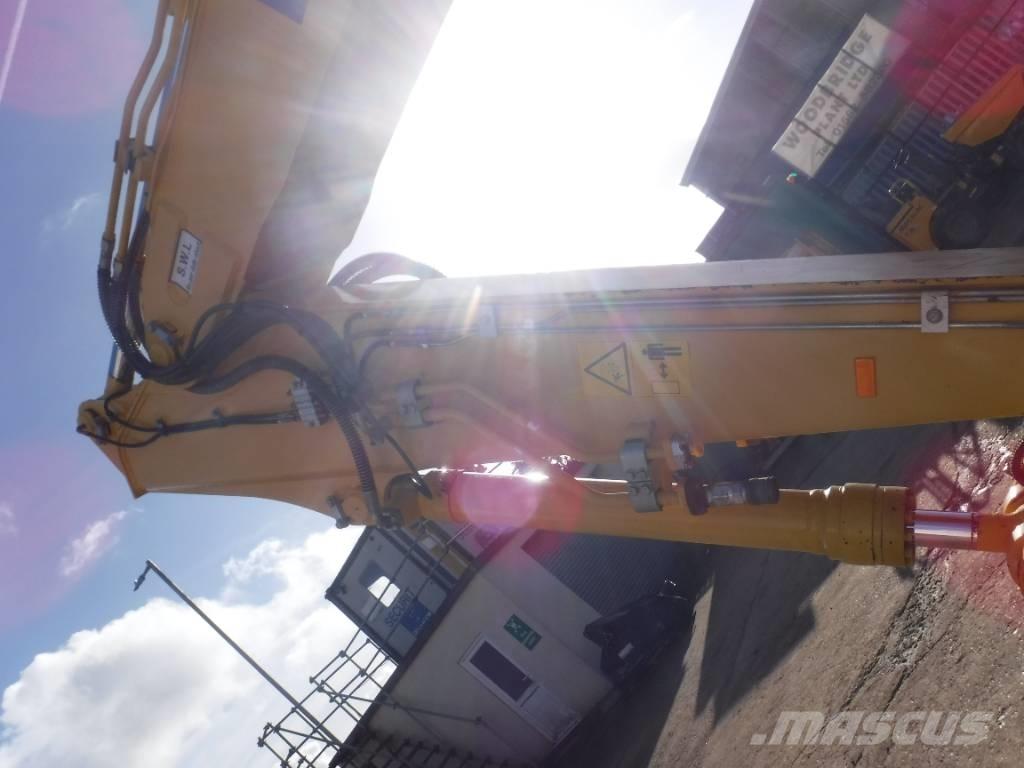 Komatsu PW 160-11 Колёсные экскаваторы