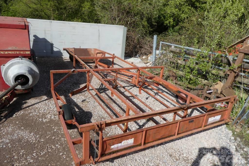 Brown bale sledge Рядковые косилки