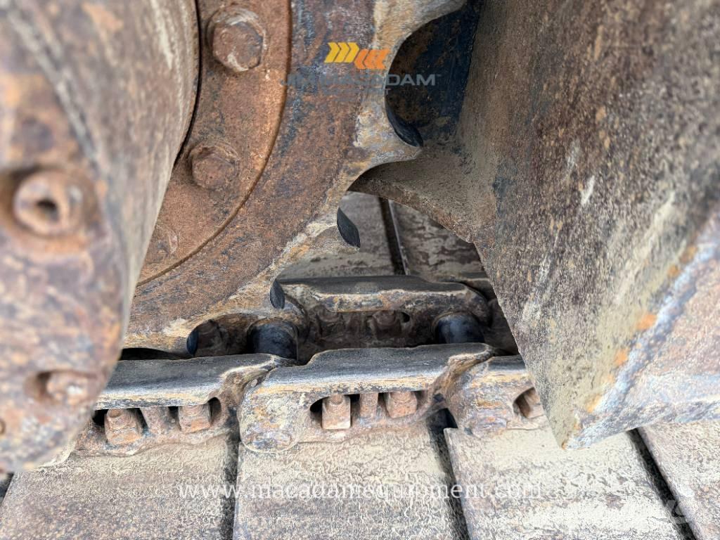 Komatsu PC 130 LC-8 Гусеничные экскаваторы