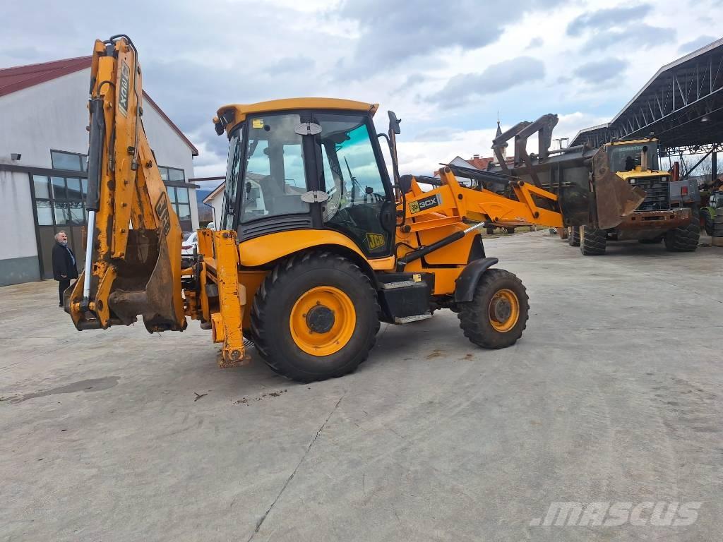 JCB 3CX Экскаваторы-погрузчики