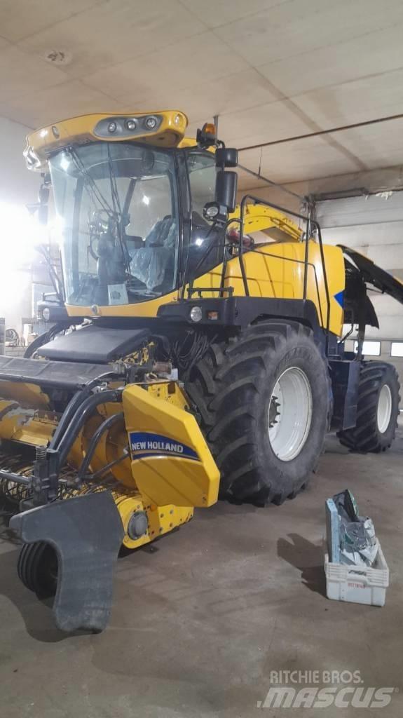 New Holland FR9060 Самоходные кормоуборочные комбайны
