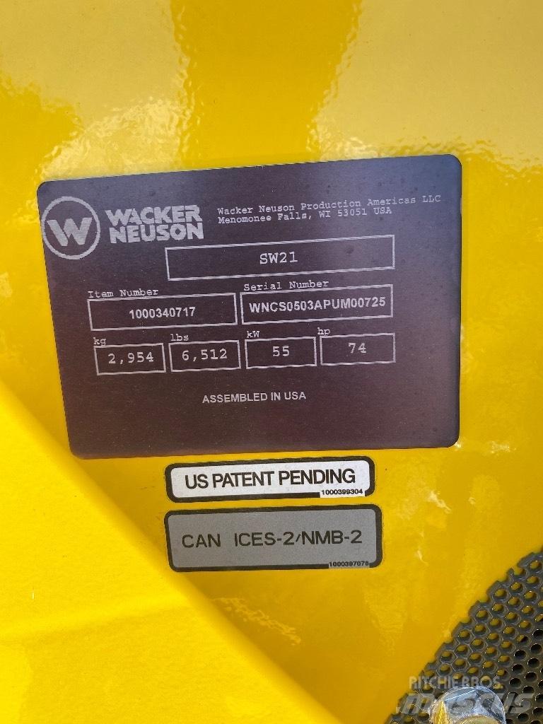 Wacker Neuson SW21 Мини-погрузчики