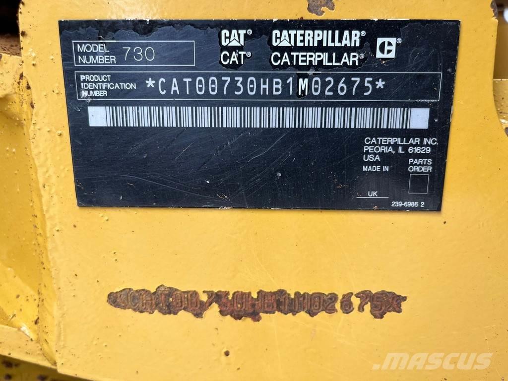 CAT 730 Шарнирно-сочленённые самосвалы