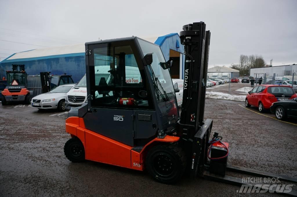Toyota 8FBMT50 Электропогрузчики