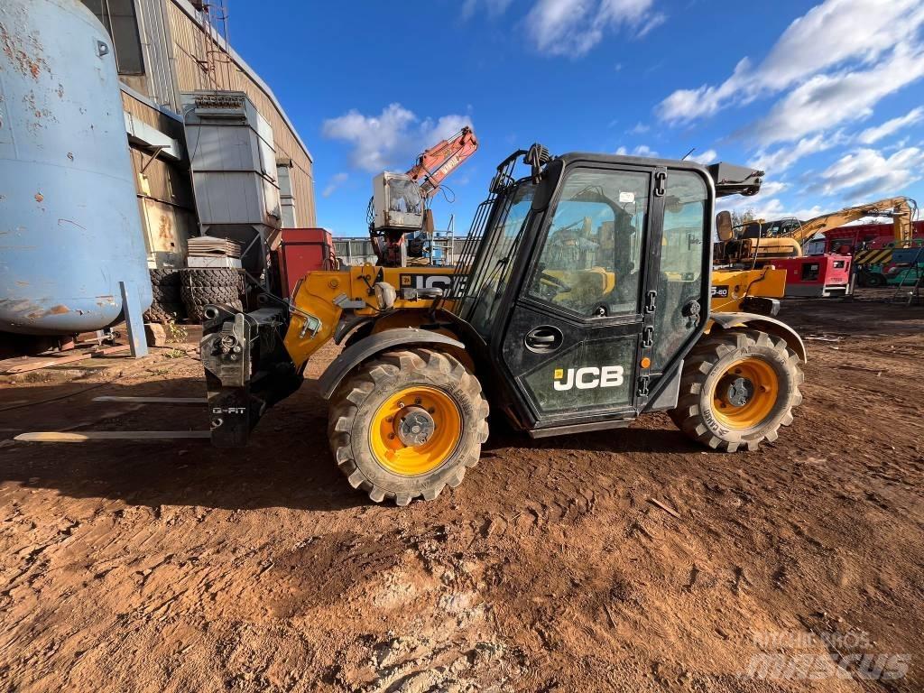 JCB 525-60 Agri plus Телескопические погрузчики