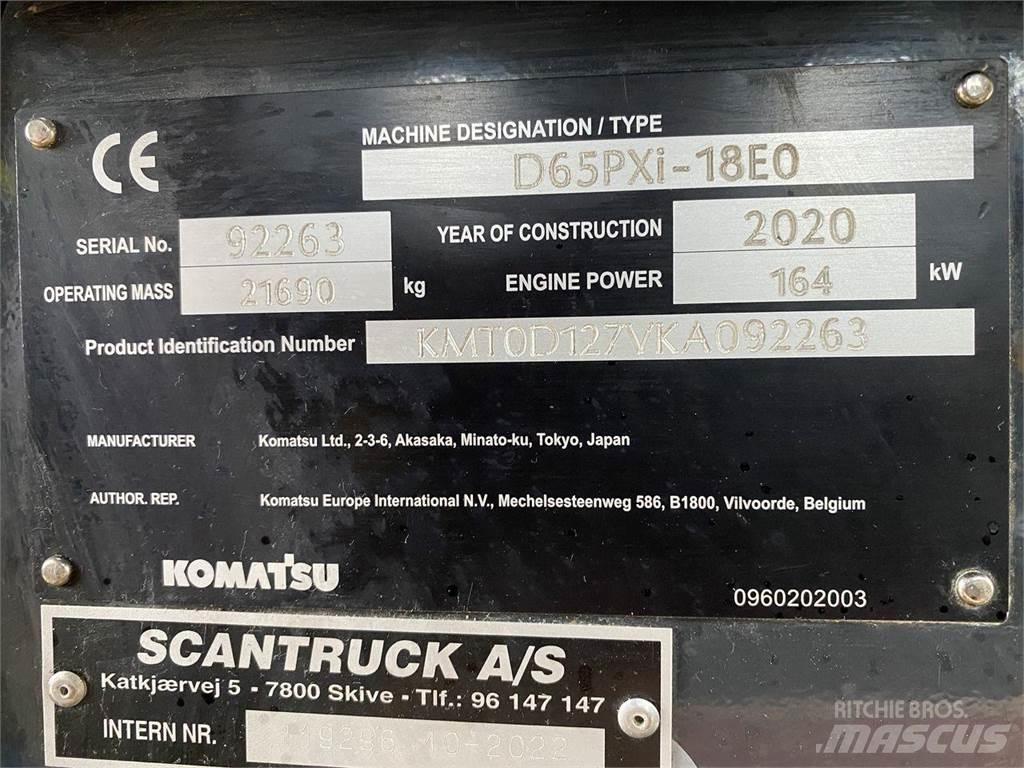 Komatsu D65PXI-18 Гусеничные бульдозеры