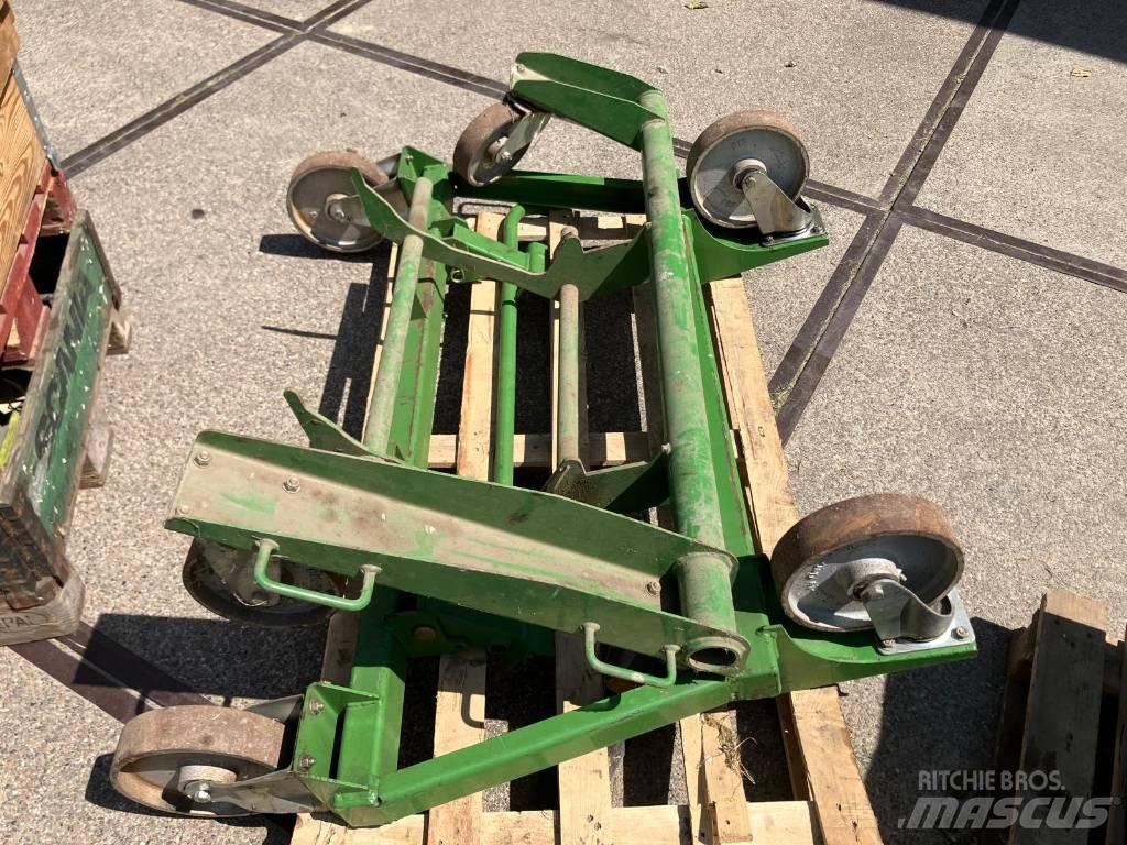 Krone Big X 500 Самоходные кормоуборочные комбайны