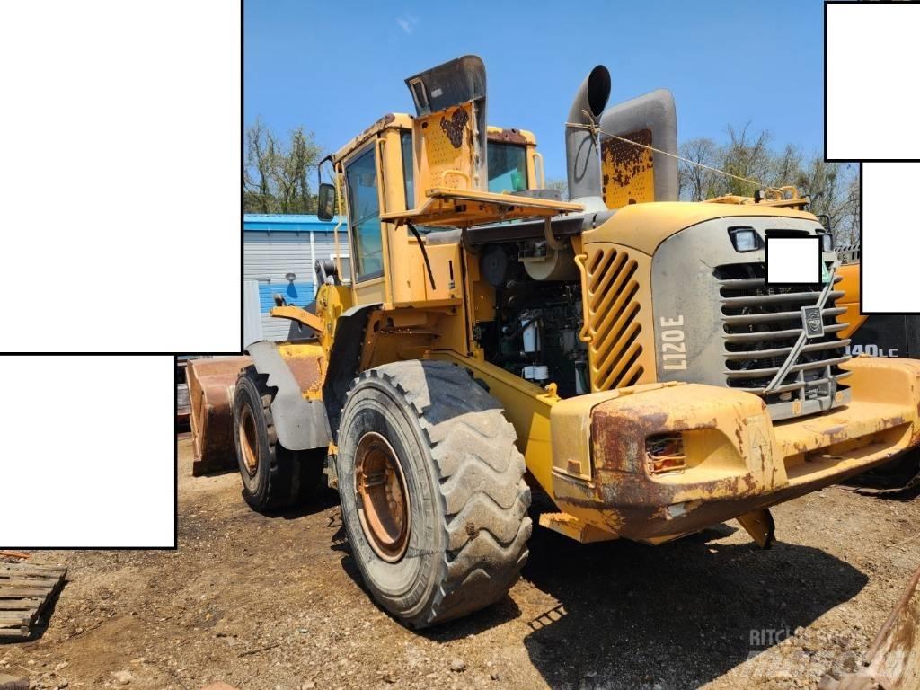Volvo L 120 E Фронтальные погрузчики