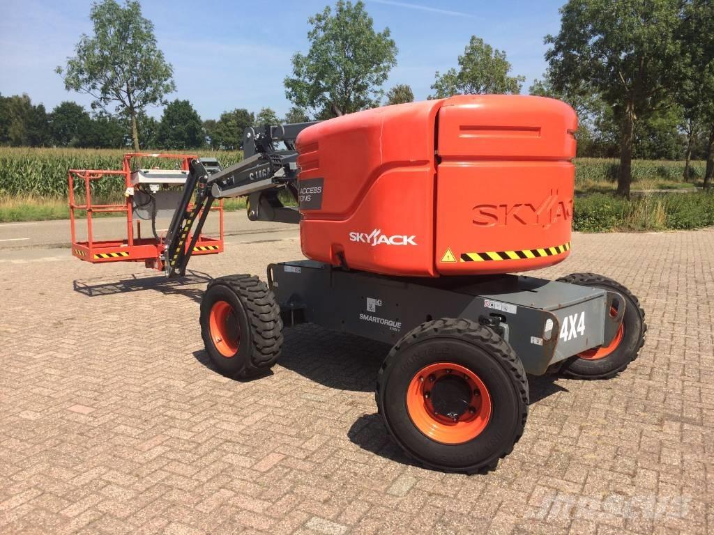 SkyJack SJ 46 AJ Коленчатые подъемники
