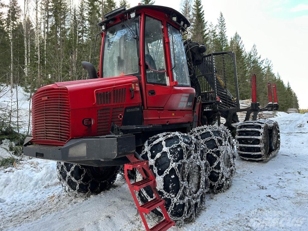 Komatsu 845 Форвардеры