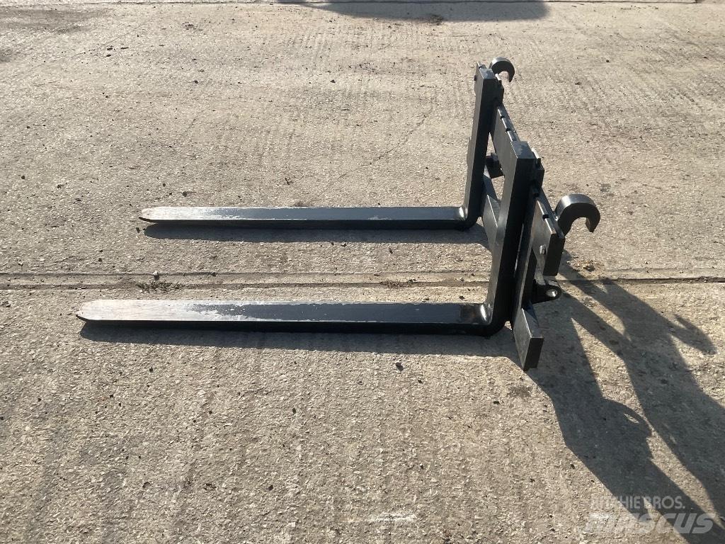 Taylor PALLET FORKS Паллетные вилы для фронтальных погрузчиков
