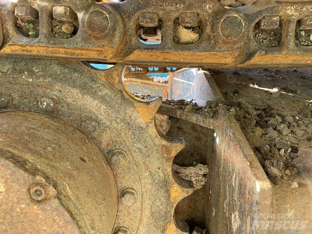 Komatsu PC 138 Гусеничные экскаваторы