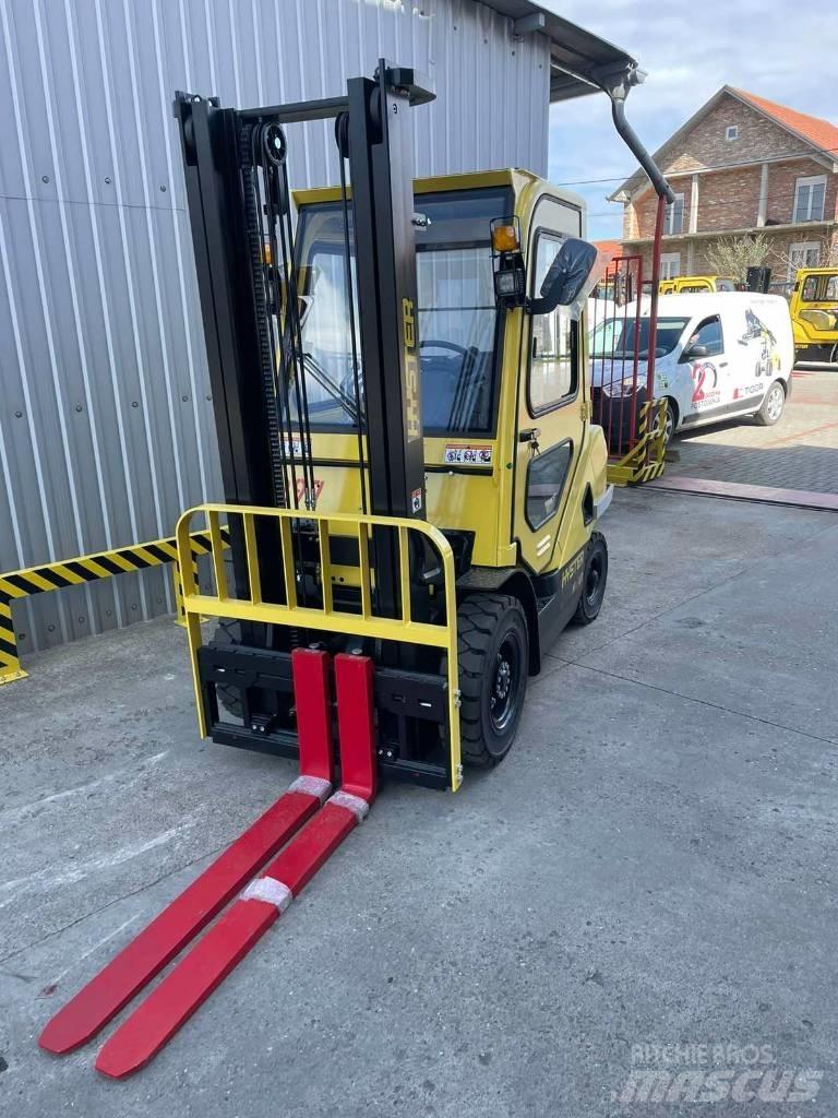 Hyster H2.5UT Дизельные погрузчики