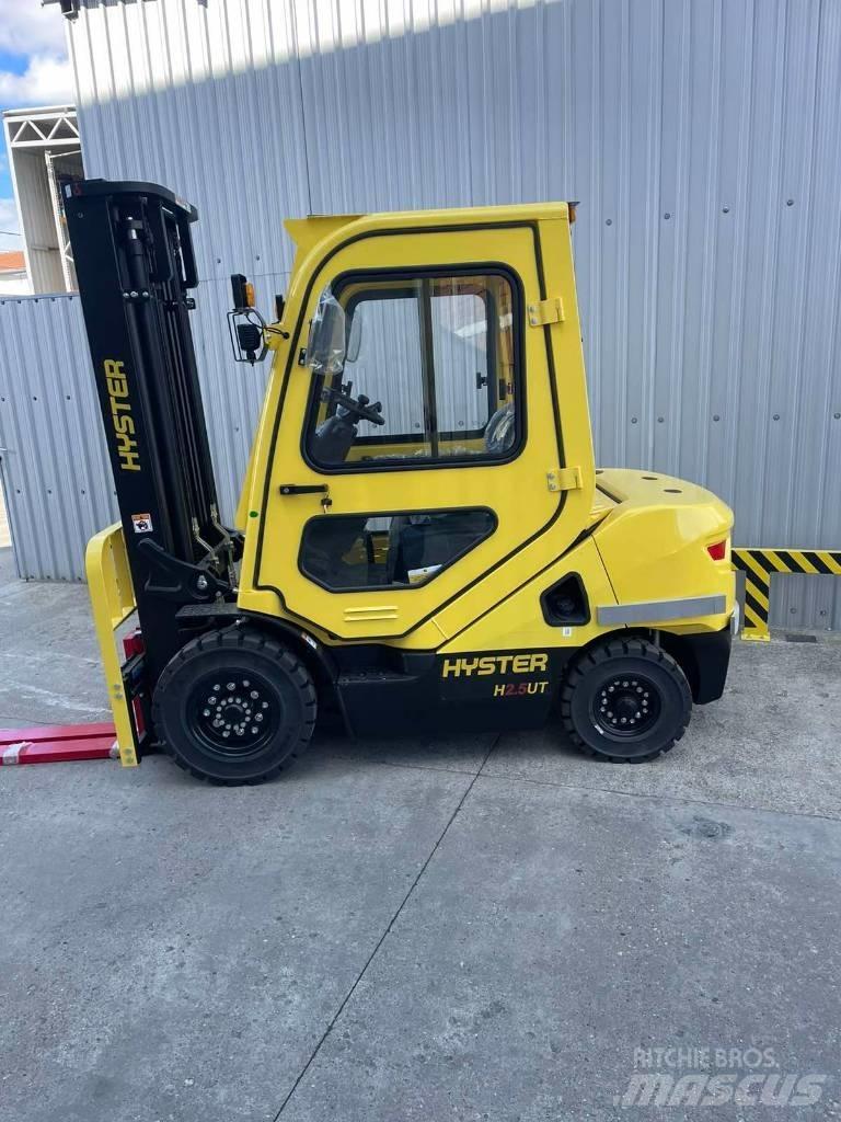 Hyster H2.5UT Дизельные погрузчики