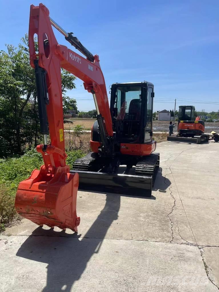 Kubota KX 163-5 Гусеничные экскаваторы