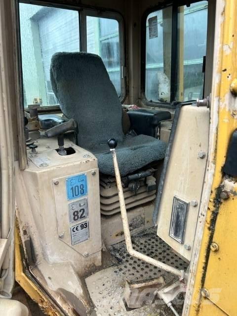 CAT D 5 H LGP II Гусеничные бульдозеры