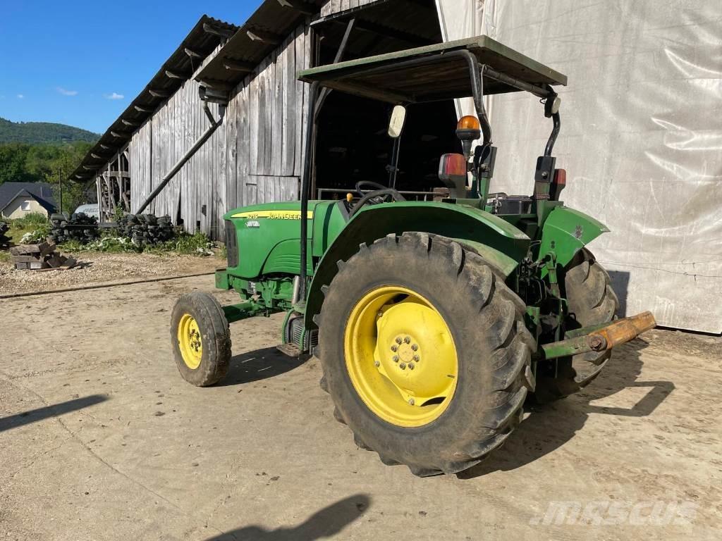 John Deere 5215 Трактора