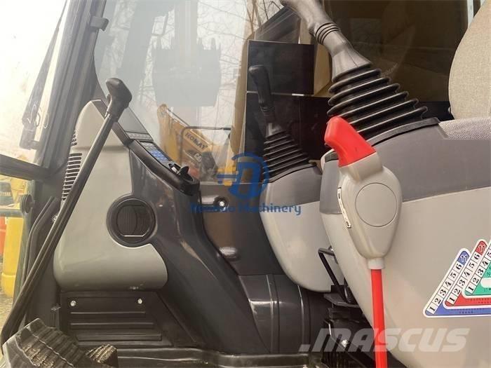 Komatsu PC 240 -8 Гусеничные экскаваторы