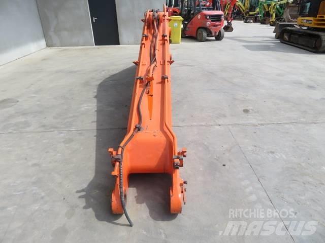 Daewoo DX 225 LC Ходовая часть и подвеска