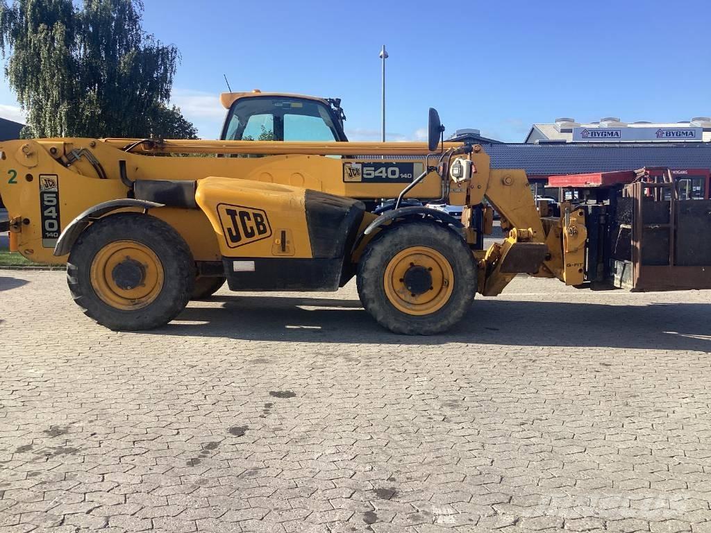 JCB 540-140 Телескопические погрузчики