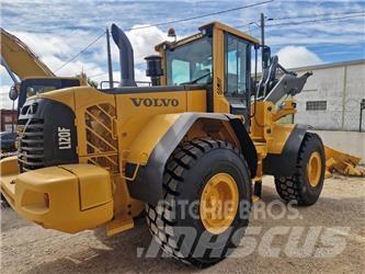 Volvo L 120 F Фронтальные погрузчики