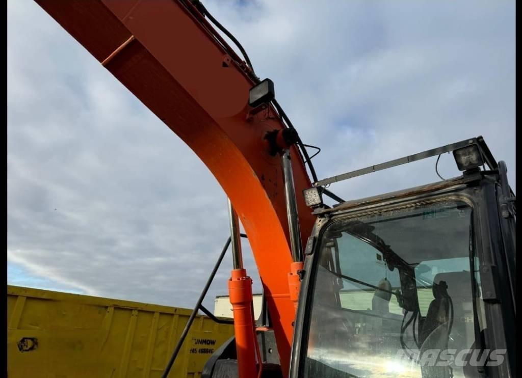 Hitachi ZX 130 LC N Гусеничные экскаваторы