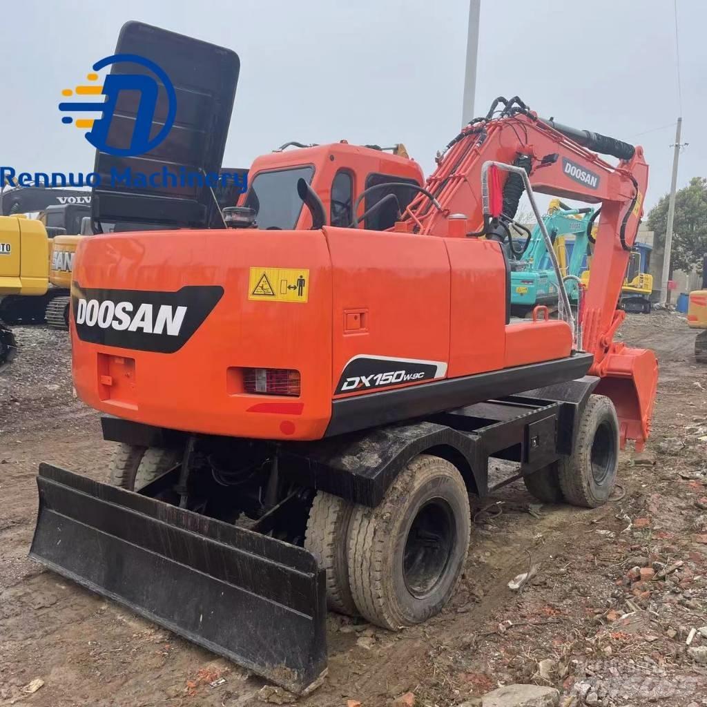 Doosan DX150W-7 Колёсные экскаваторы