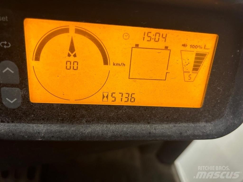 Jungheinrich EFG 215 Электропогрузчики