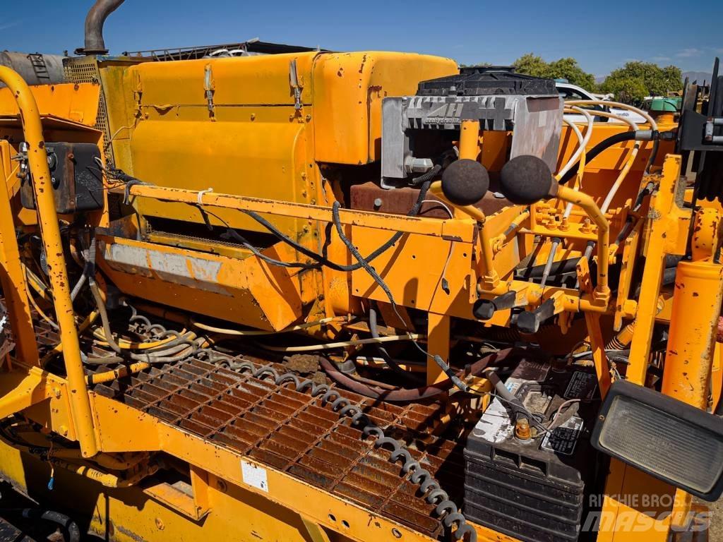 LeeBoy L 8500 Асфальтоукладчики