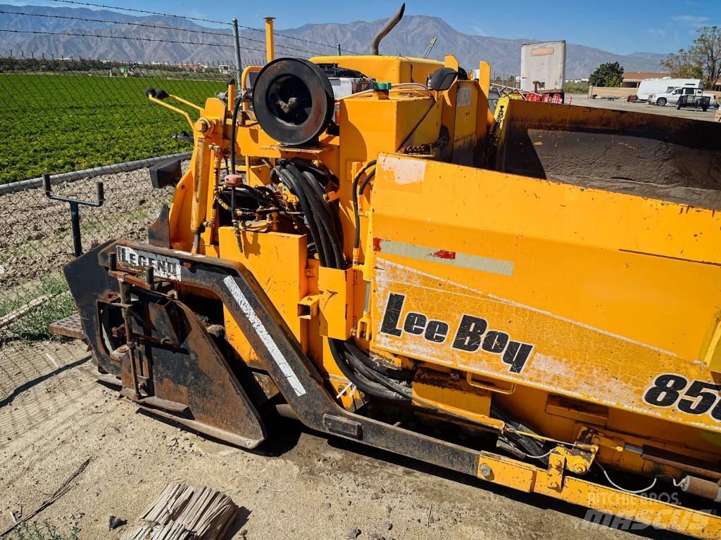 LeeBoy L 8500 Асфальтоукладчики