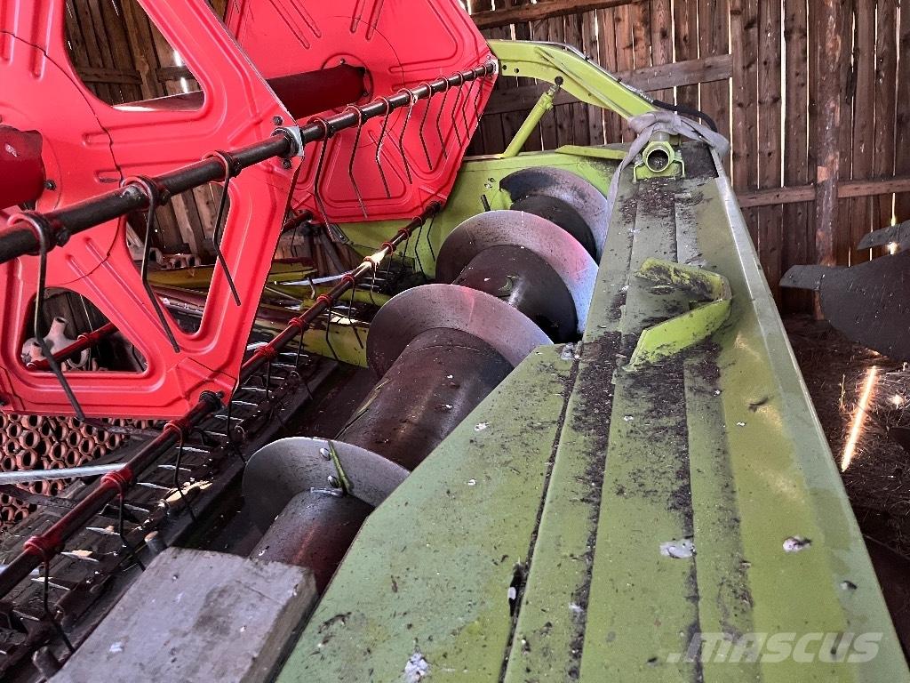 CLAAS Medion 310 Зерноуборочные комбайны