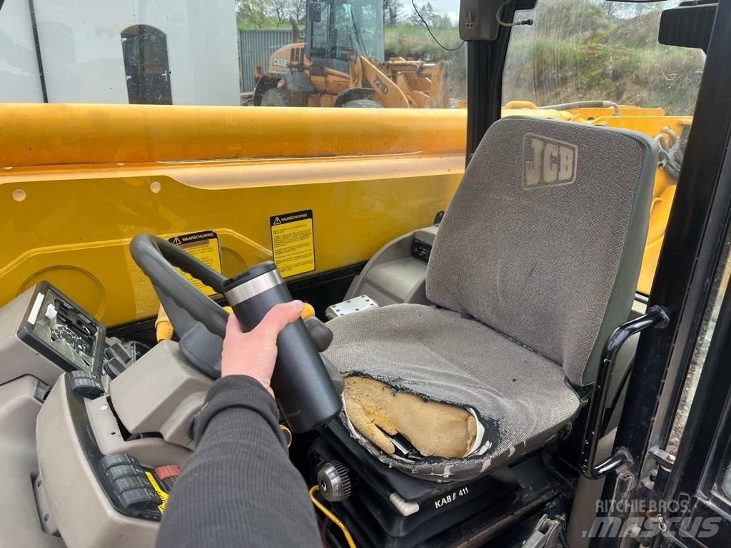 JCB 532-120 Телескопические погрузчики