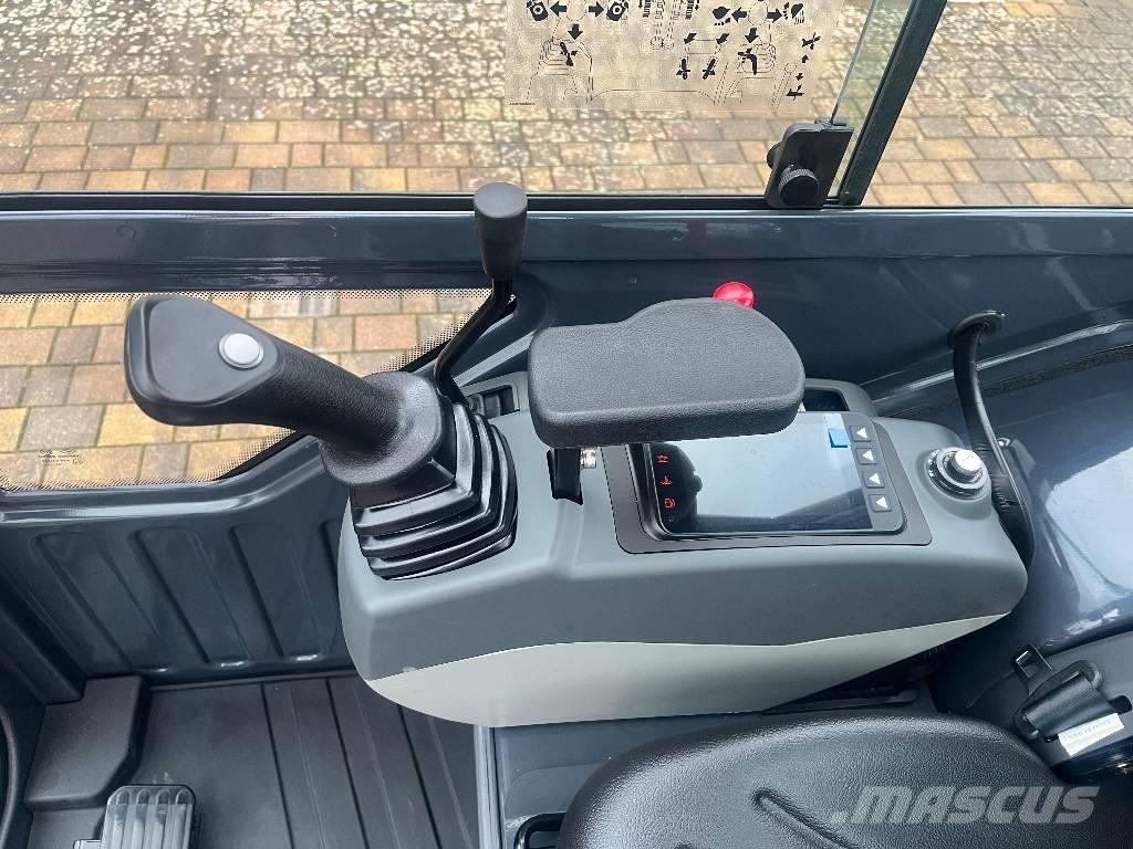 Atlas AC 17 F Мини-экскаваторы