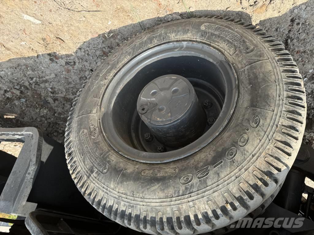 Hyundai R 150 W-9 Колёсные экскаваторы