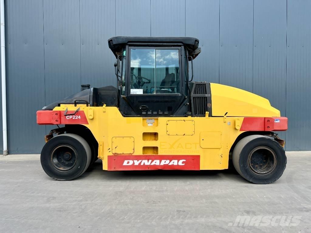 Dynapac CP224 Пневматические катки