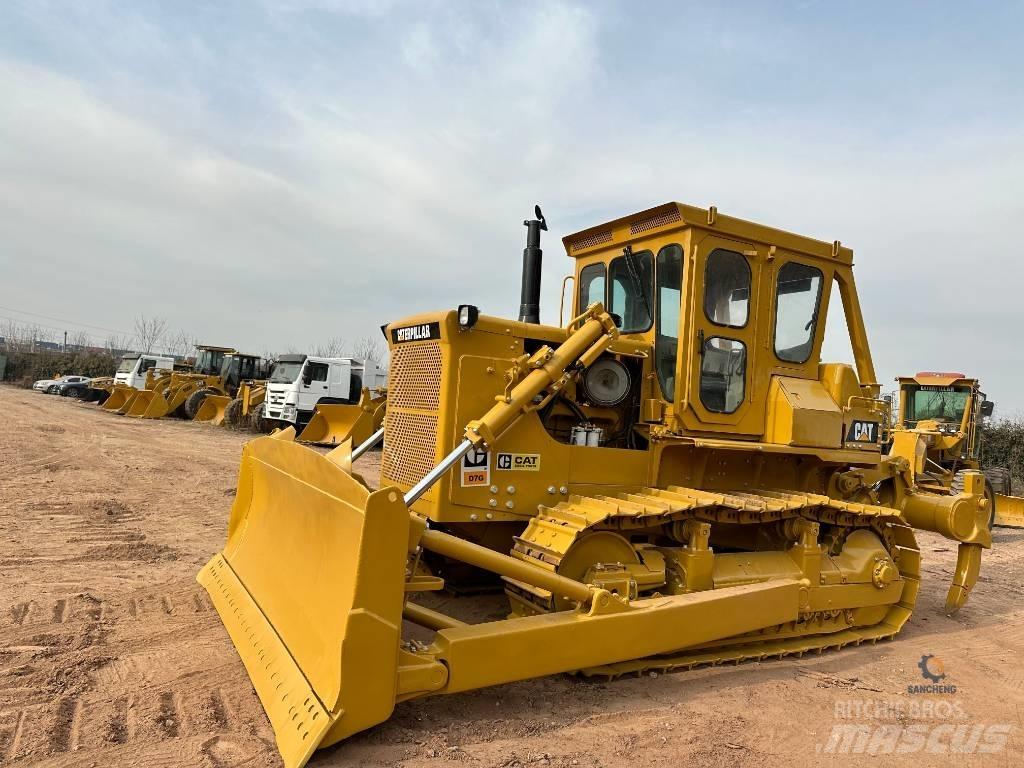 CAT D7G Гусеничные бульдозеры