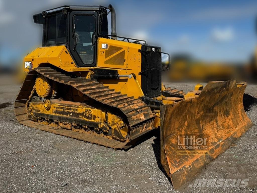 CAT D 5 Гусеничные бульдозеры