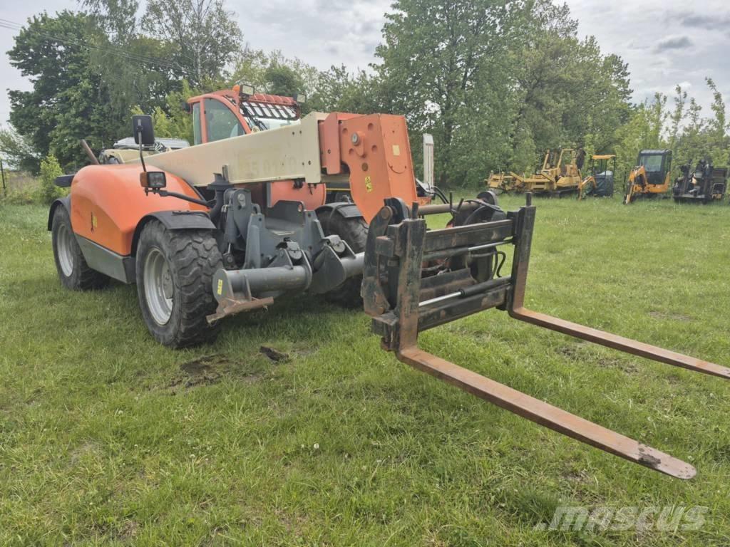 JLG 4013 Телескопические фронтальные погрузчики