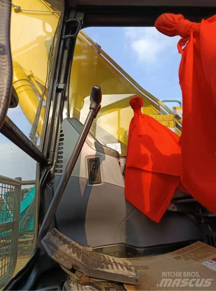 Komatsu PC 160 LC Гусеничные экскаваторы