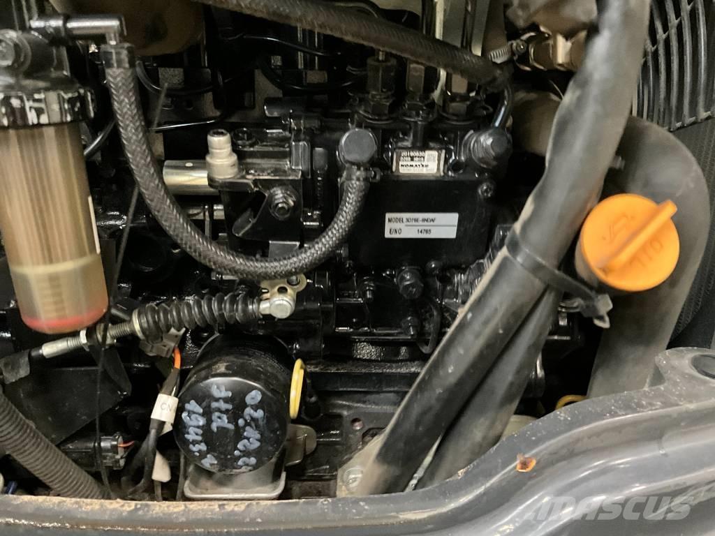 Komatsu PC 26 MR-3 Мини-экскаваторы