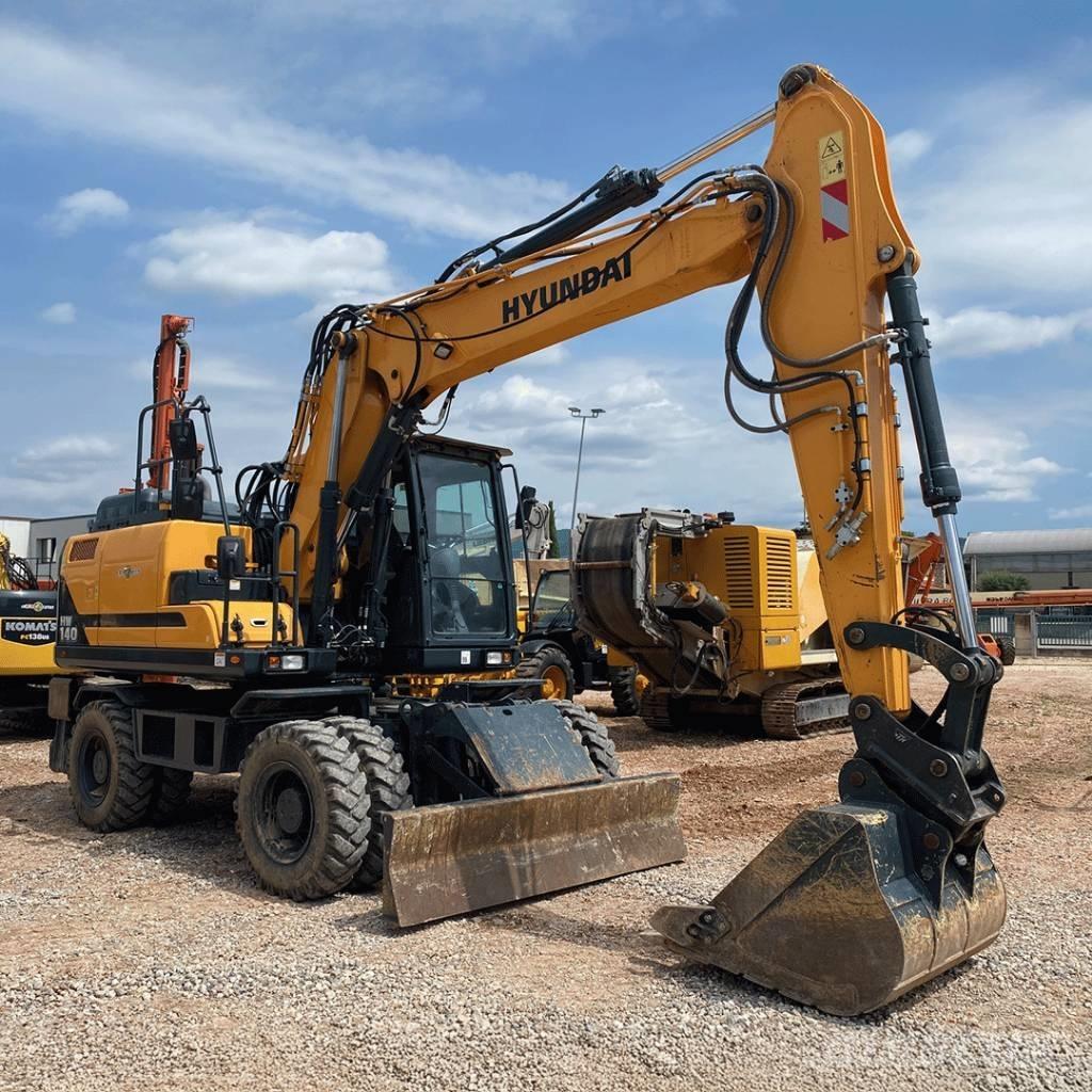 Hyundai HW140 Колёсные экскаваторы