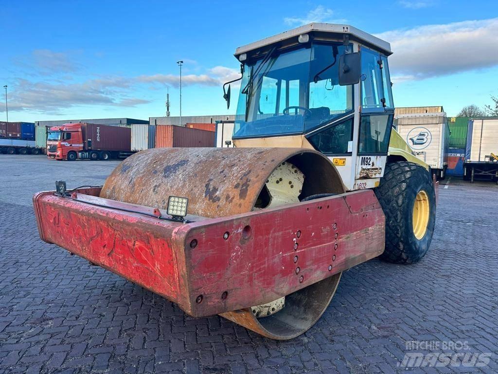 Dynapac CA 602 Грунтовые катки