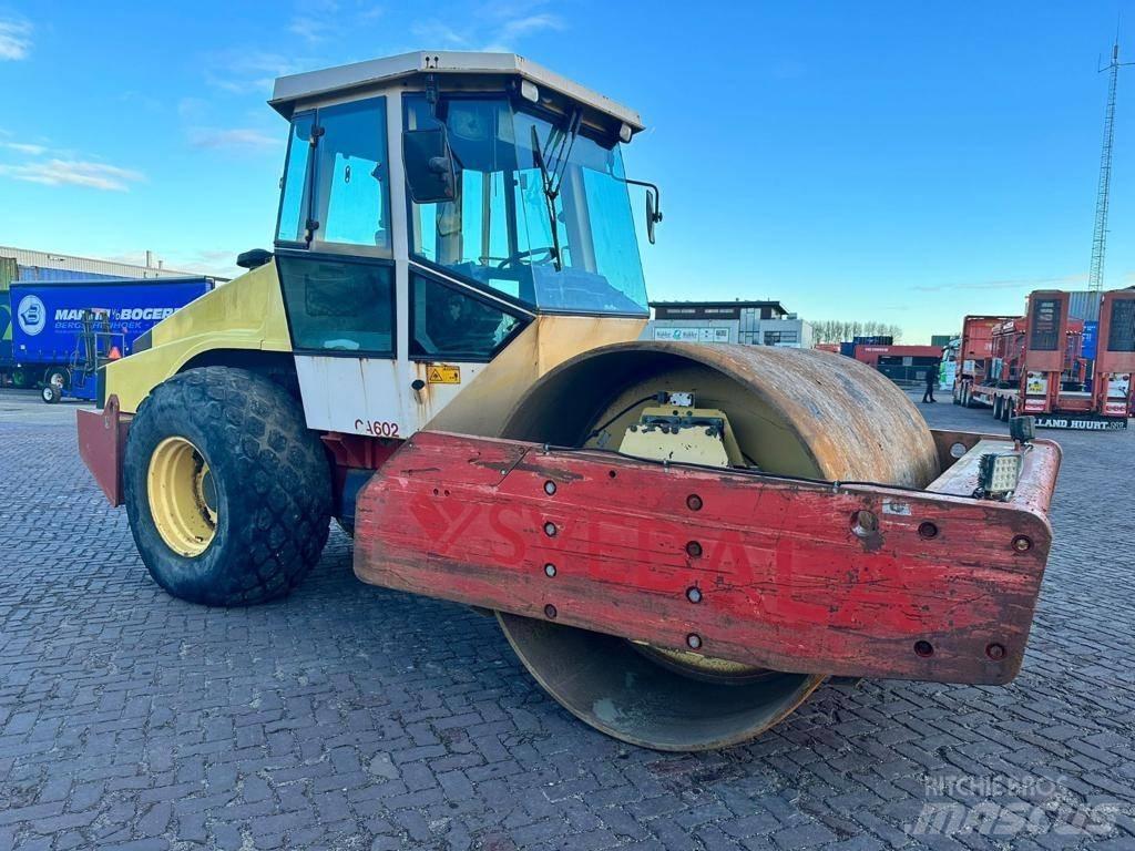 Dynapac CA 602 Грунтовые катки