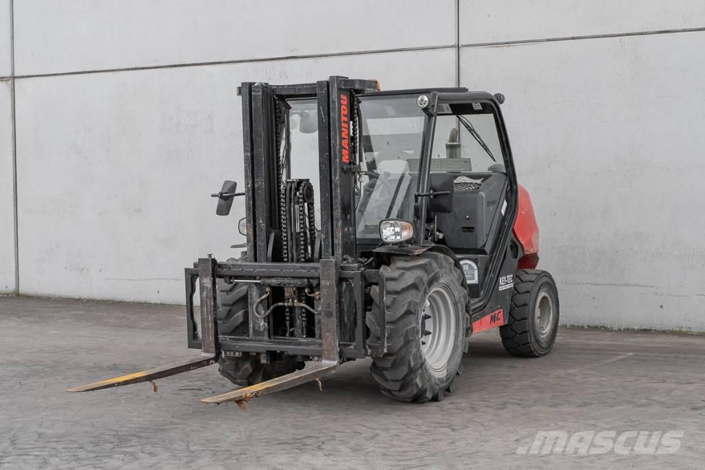Manitou MC 30-4 Дизельные погрузчики
