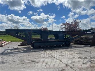 Sandvik QJ 341 Мобильные дробилки