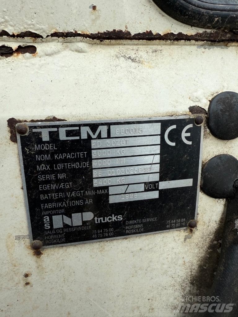 TCM FD 30 Дизельные погрузчики