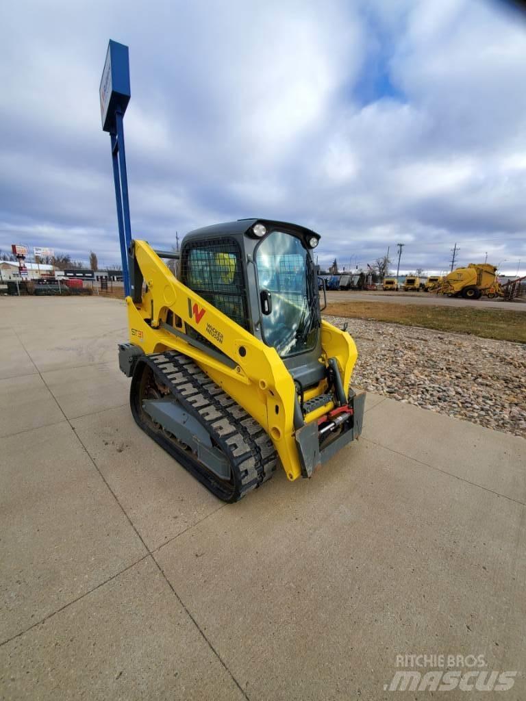 Wacker Neuson ST31 Гусеничные фронтальные погрузчики