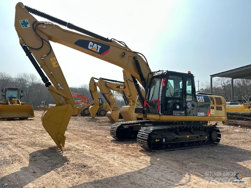 CAT 320D2L Гусеничные экскаваторы
