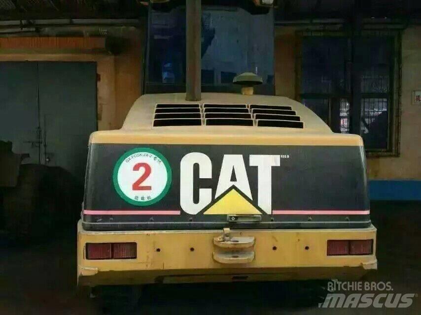 CAT 914G Фронтальные погрузчики