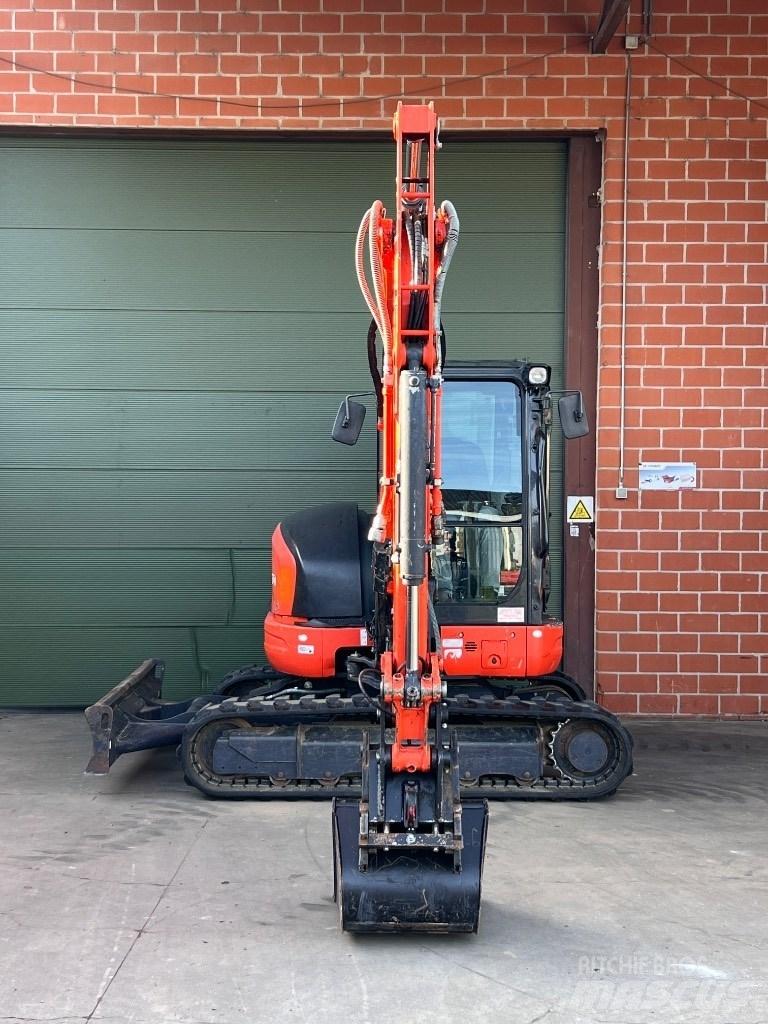Kubota KX057 Мини-экскаваторы